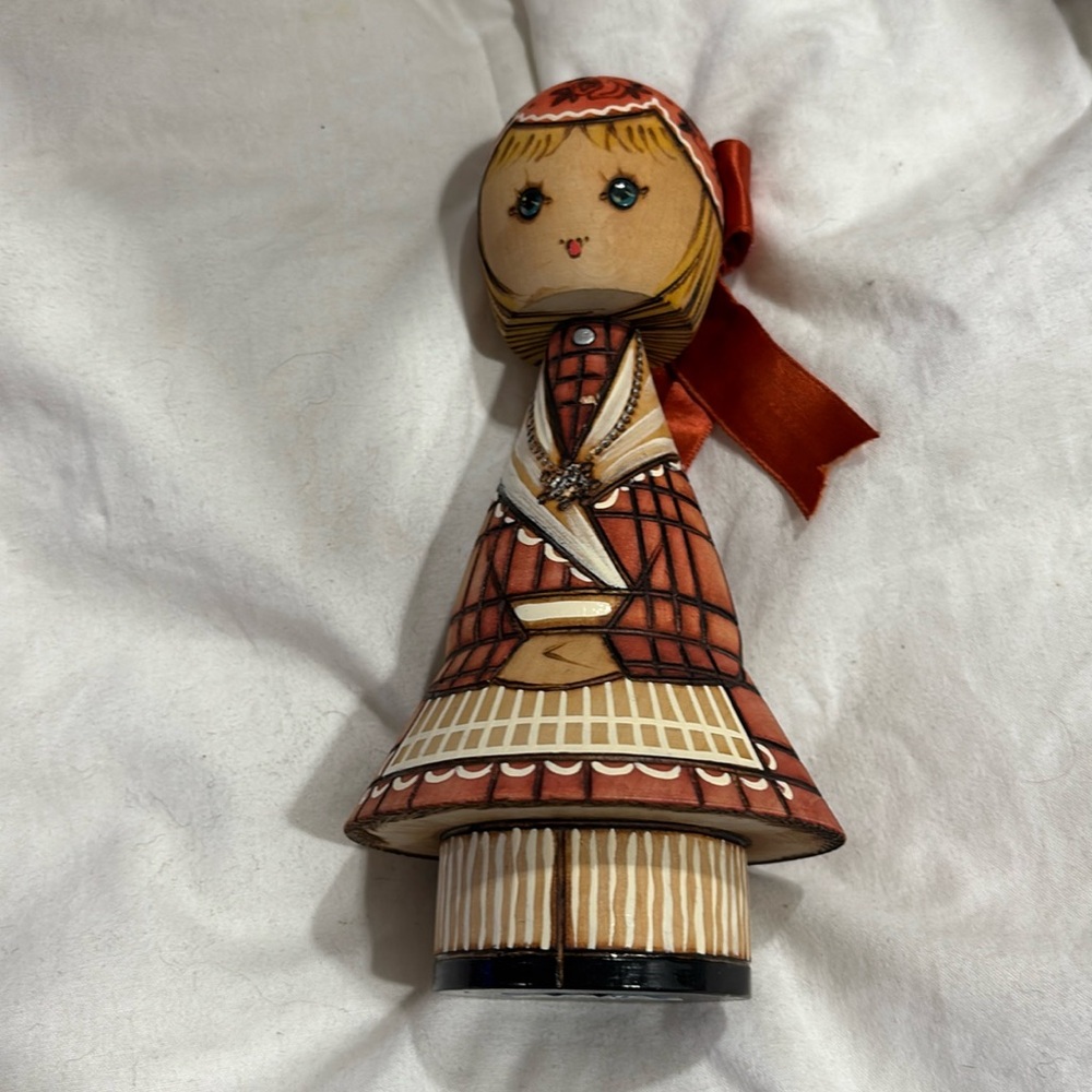 ❤️FINAL❤️Vintage perfect condition Salvo Russian Doll